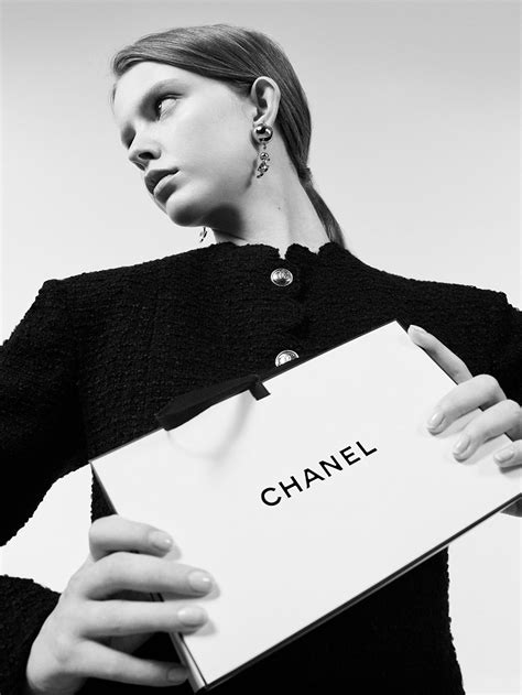 chanel personalised customer service|Chanel customer service representative.